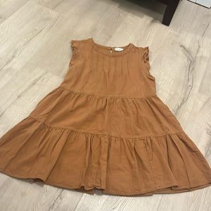 Short dress with pockets